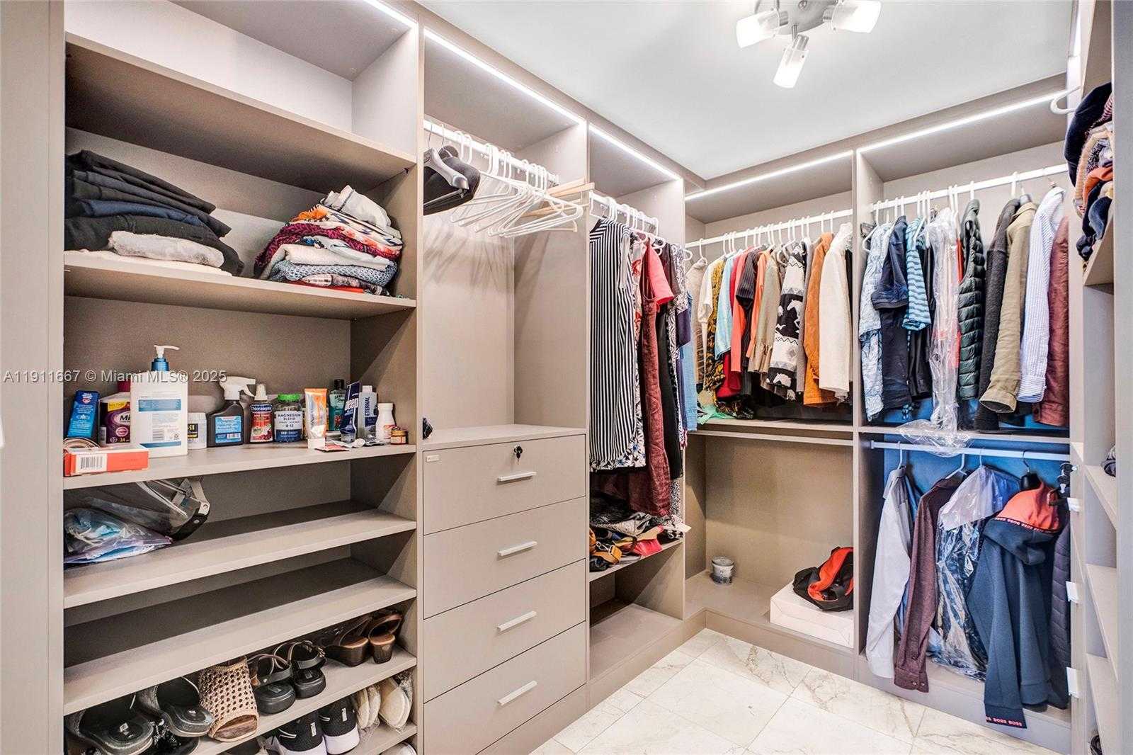 Small Image of 19111 COLLINS AVE #1602, Sunny Isles Beach Number 43