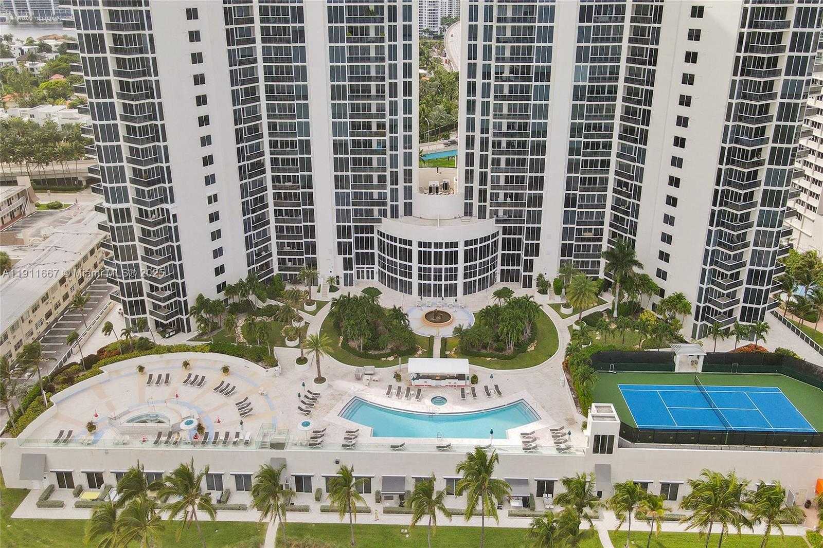 Small Image of 19111 COLLINS AVE #1602, Sunny Isles Beach Number 97