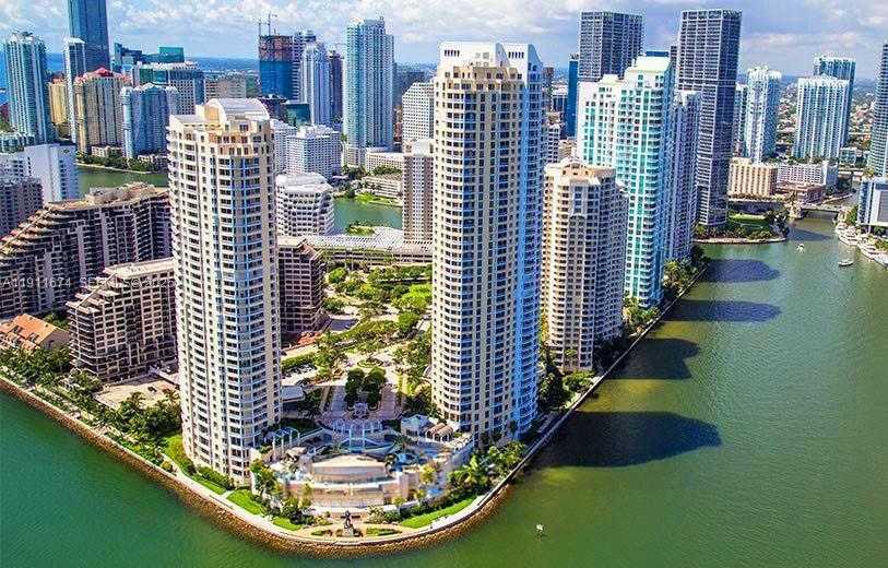 Small Image of 848 BRICKELL KEY DR #3904, Miami Number 25