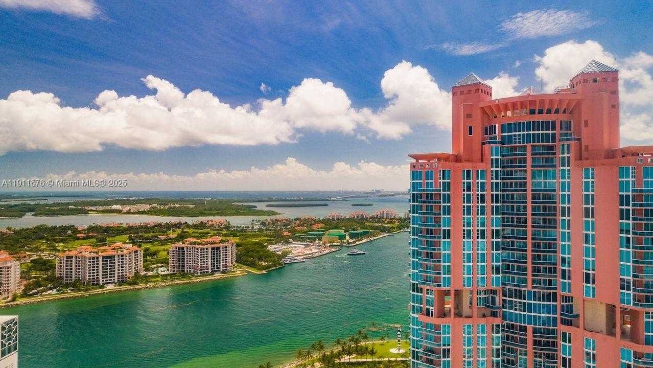 Small Image of 300 SOUTH POINTE DR #3506, Miami Beach Number 28