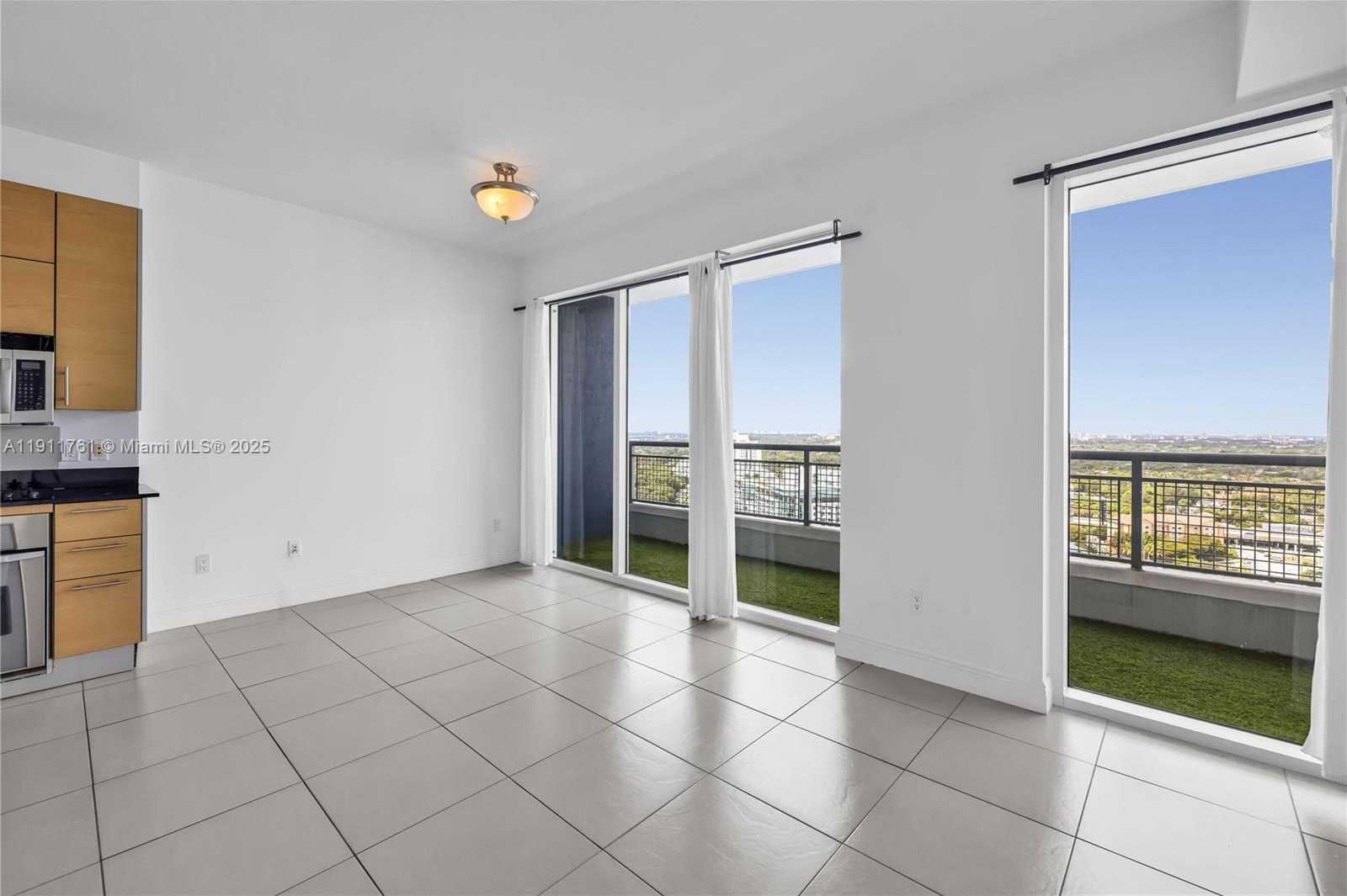 Small Image of 60 SOUTH WEST 13TH ST #2119, Miami Number 2