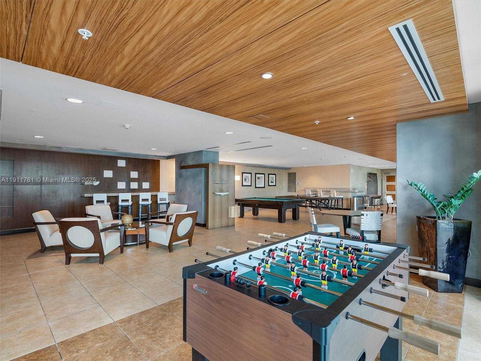 Small Image of 60 SOUTH WEST 13TH ST #2119, Miami Number 23