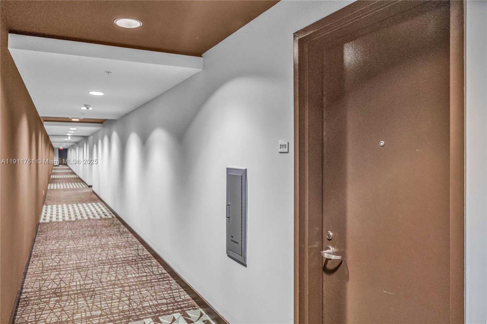 Small Image of 60 SOUTH WEST 13TH ST #2119, Miami Number 26