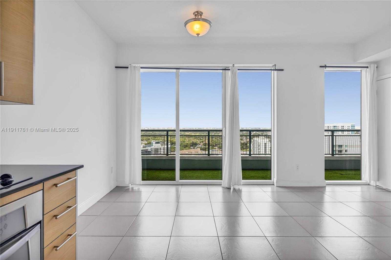 Small Image of 60 SOUTH WEST 13TH ST #2119, Miami Number 3