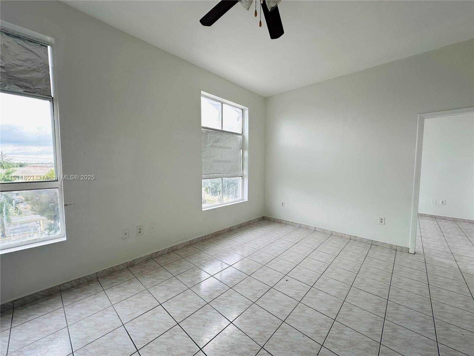 Small Image of 7420 WEST 20TH AVE #432, Hialeah Number 1