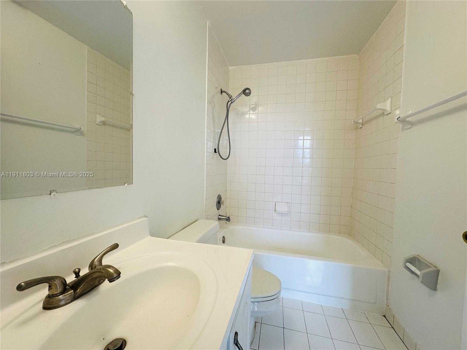 Small Image of 7420 WEST 20TH AVE #432, Hialeah Number 14