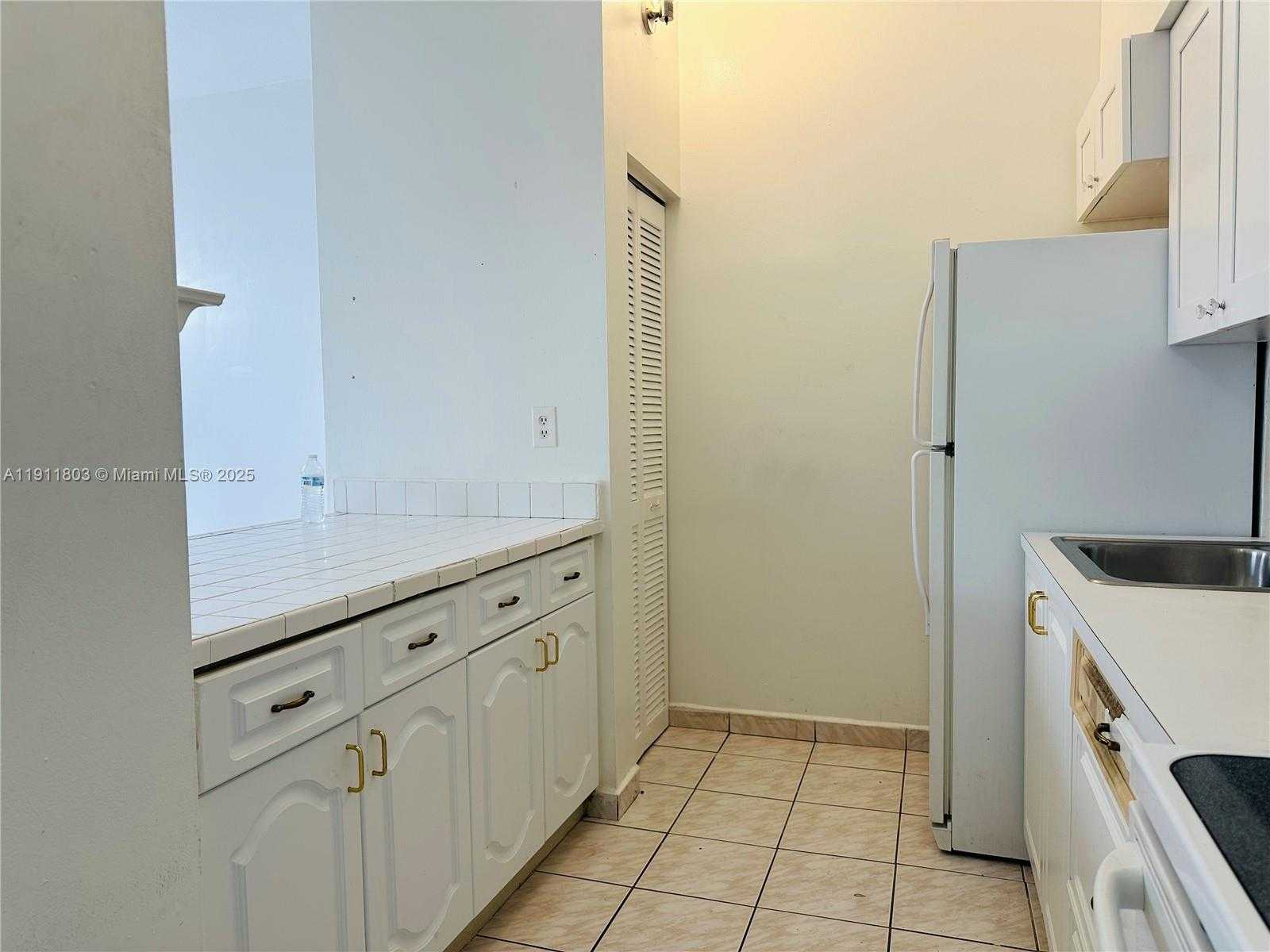 Small Image of 7420 WEST 20TH AVE #432, Hialeah Number 8