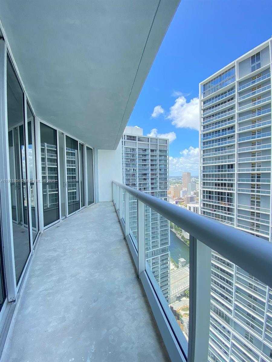 Small Image of 495 BRICKELL AVE #4408, Miami Number 2