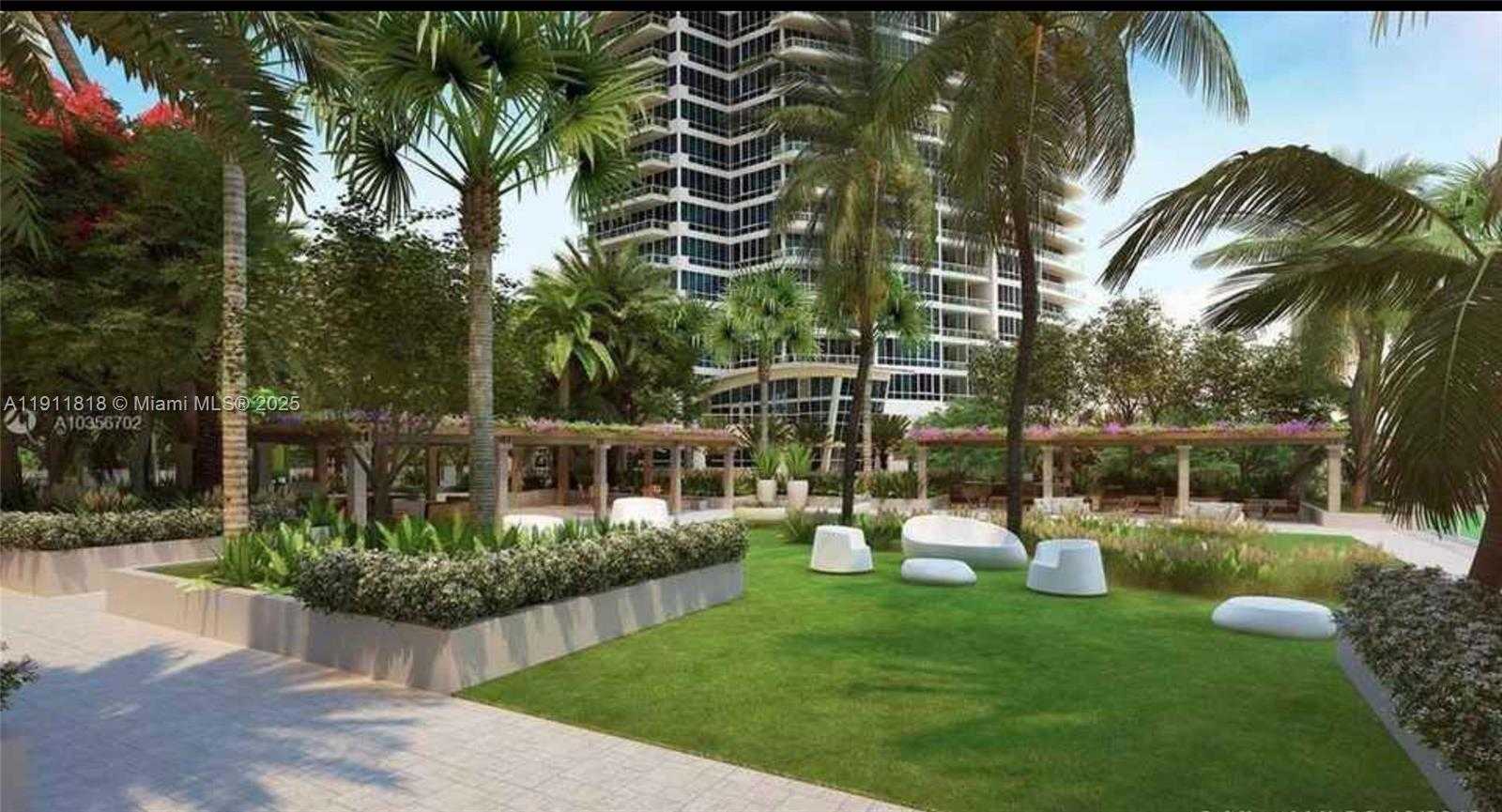Small Image of 300 SOUTH POINTE DR #704, Miami Beach Number 24