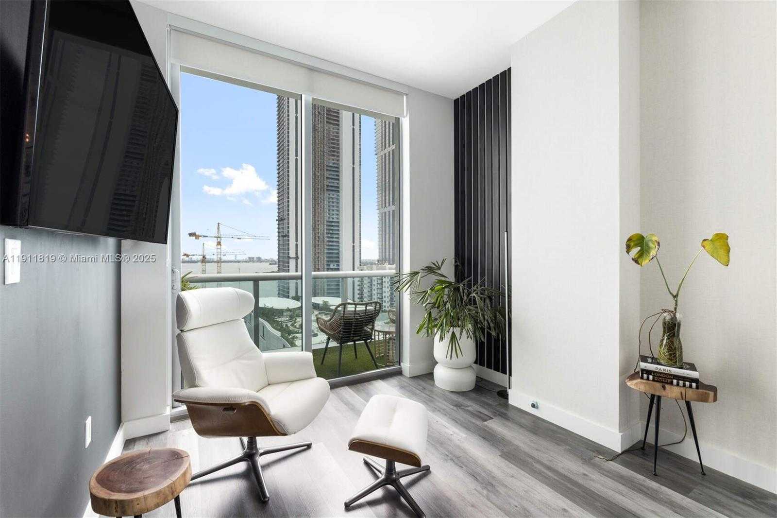 Small Image of 333 NORTH EAST 24TH ST #PH1910, Miami Number 11