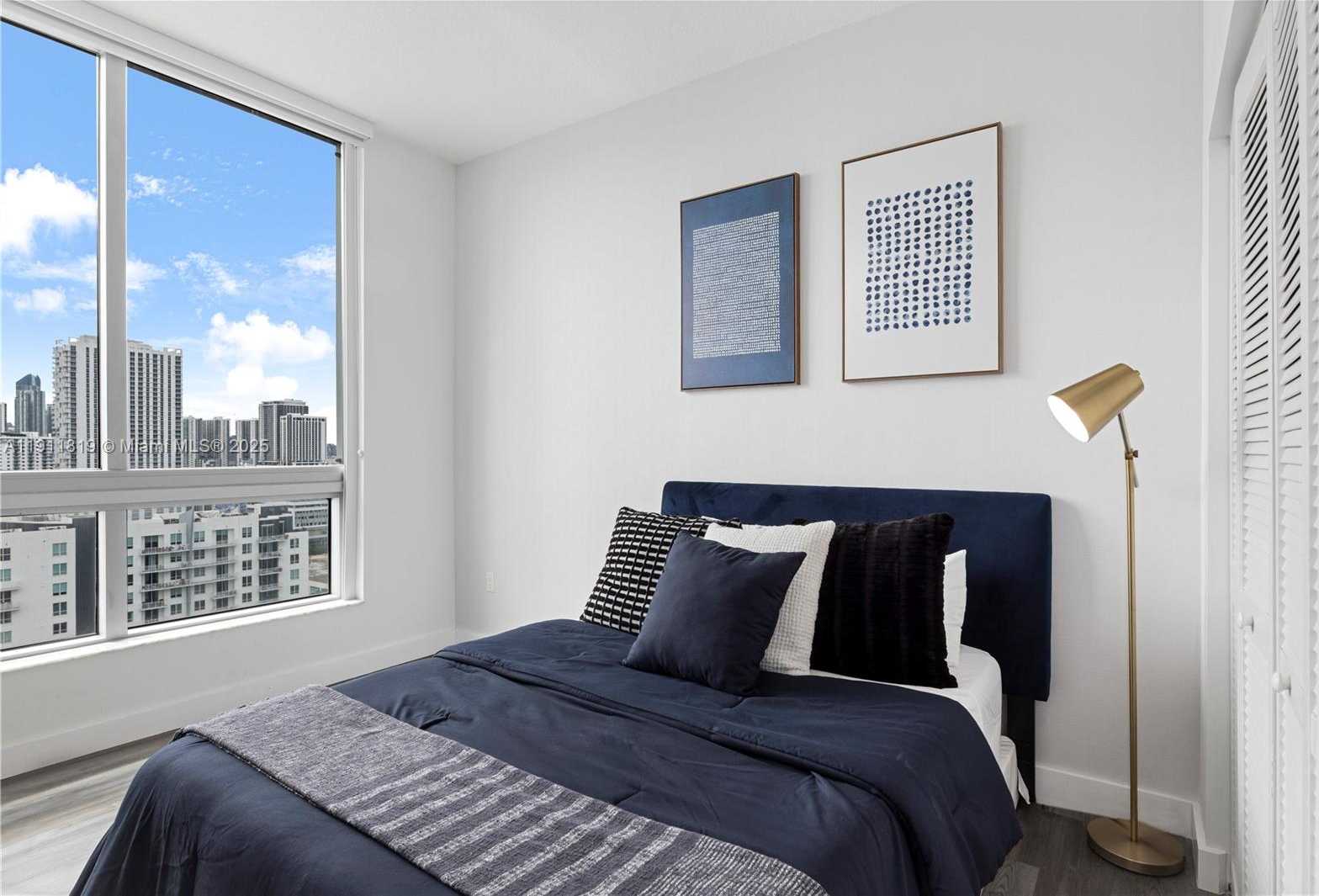 Small Image of 333 NORTH EAST 24TH ST #PH1910, Miami Number 24