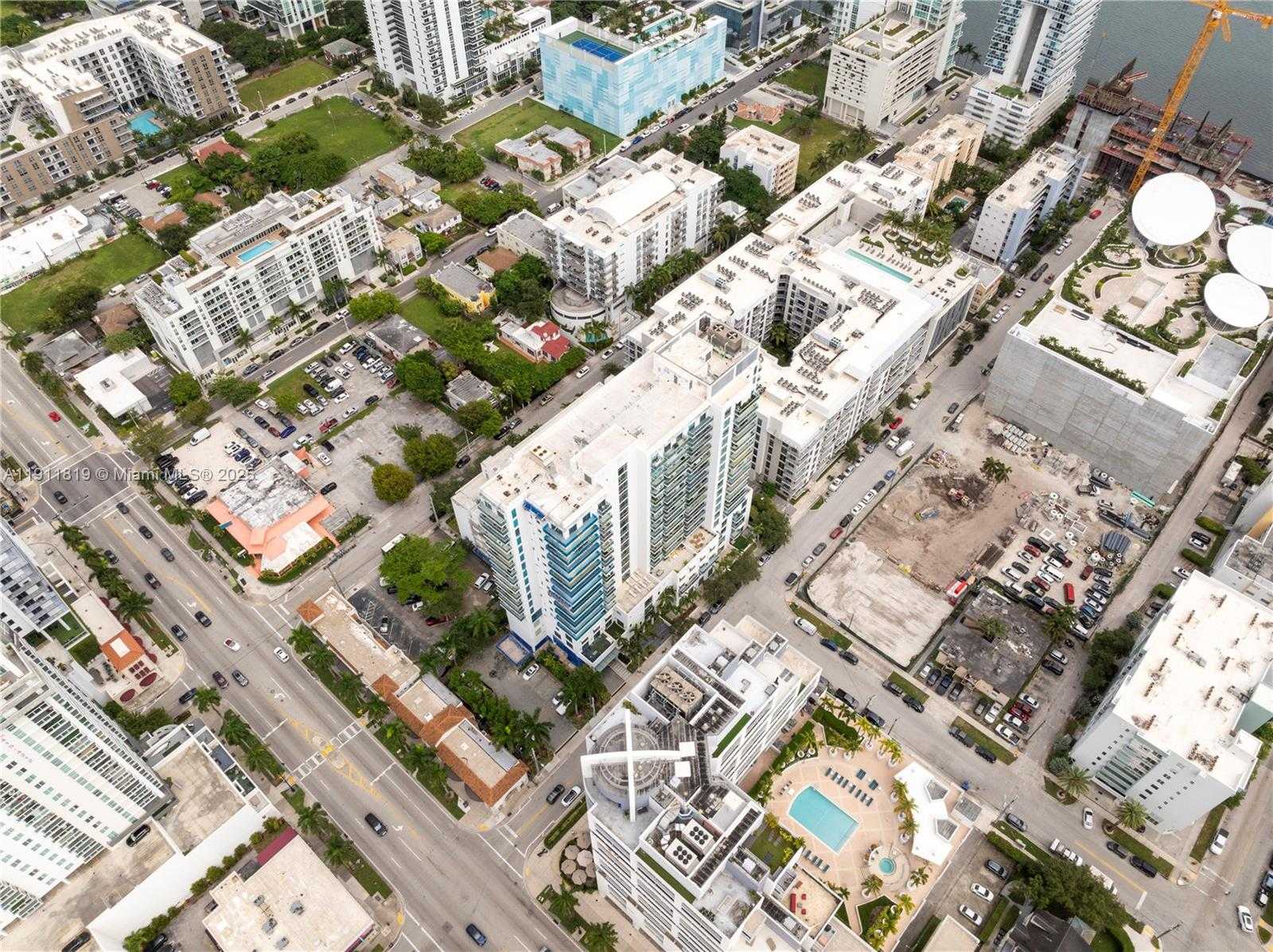 Small Image of 333 NORTH EAST 24TH ST #PH1910, Miami Number 27