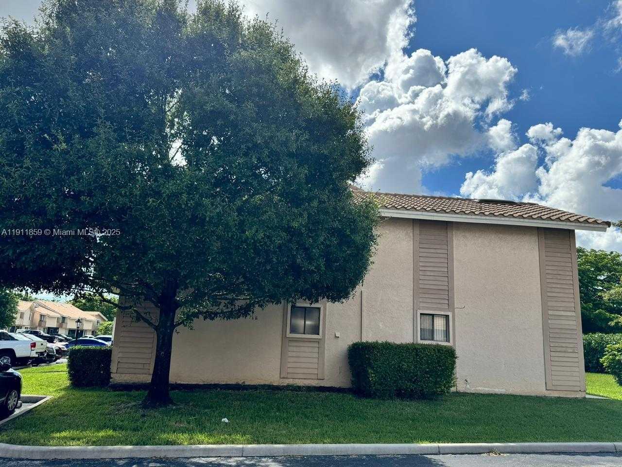 Small Image of 9971 WEST ATLANTIC BLVD #9971, Coral Springs Number 4