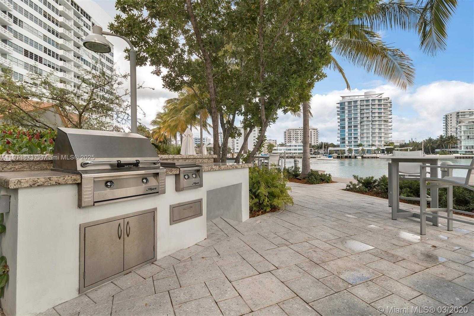Small Image of 20 ISLAND AVE #209, Miami Beach Number 8