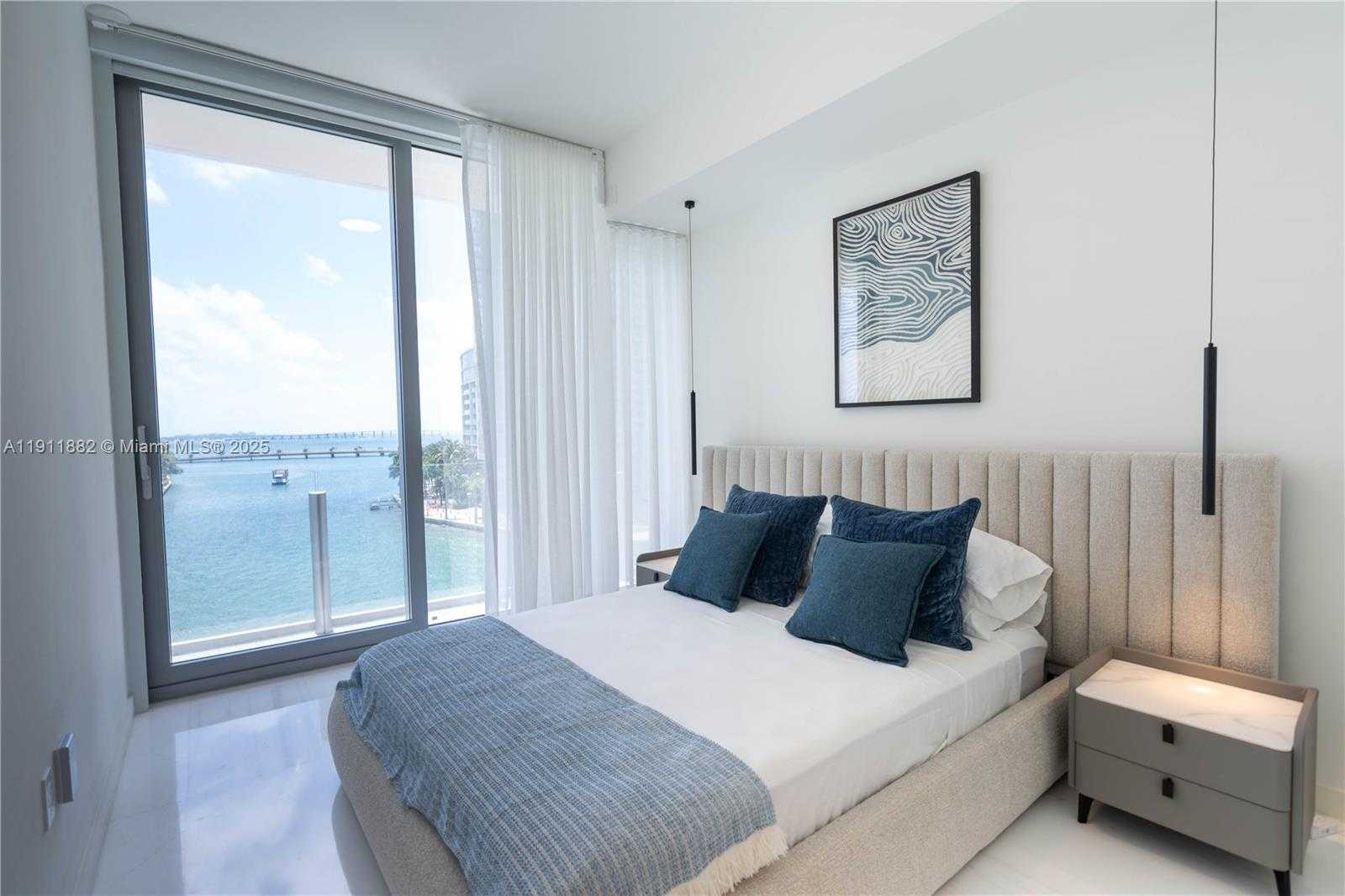 Small Image of 300 BISCAYNE BOULEVARD WAY #503C, Miami Number 24