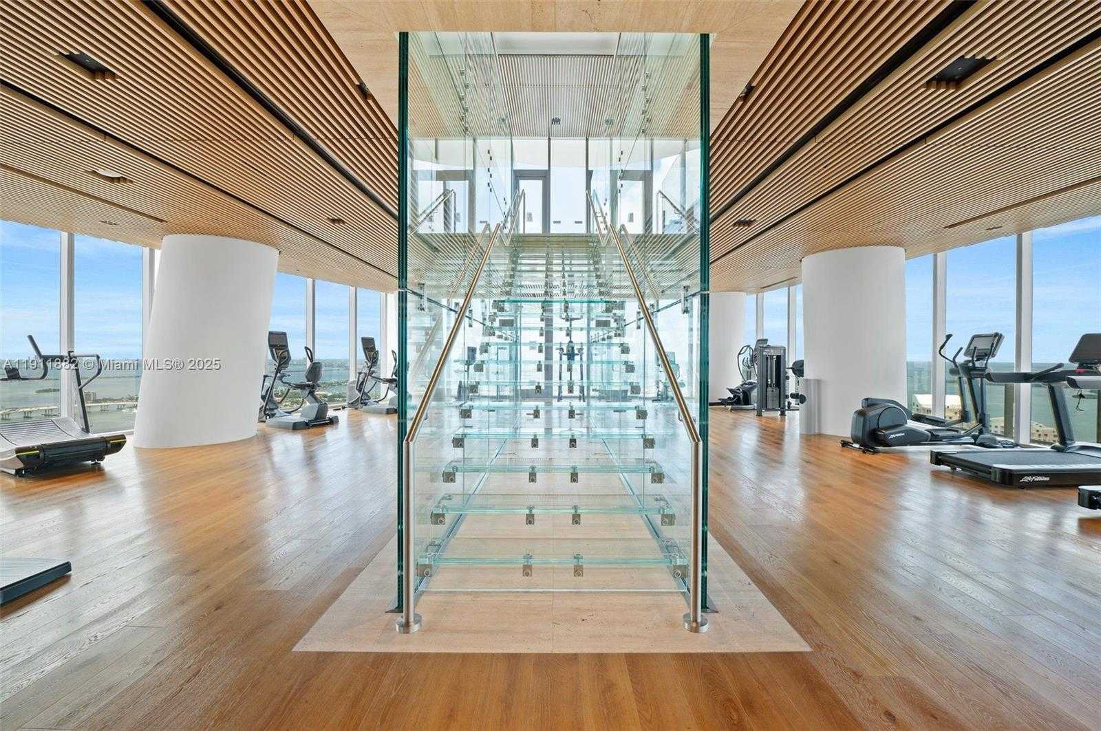 Small Image of 300 BISCAYNE BOULEVARD WAY #503C, Miami Number 37