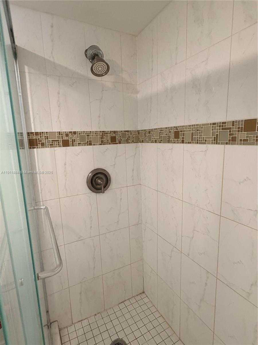 Small Image of 3703 NORTH EAST 166TH ST #910, North Miami Beach Number 10