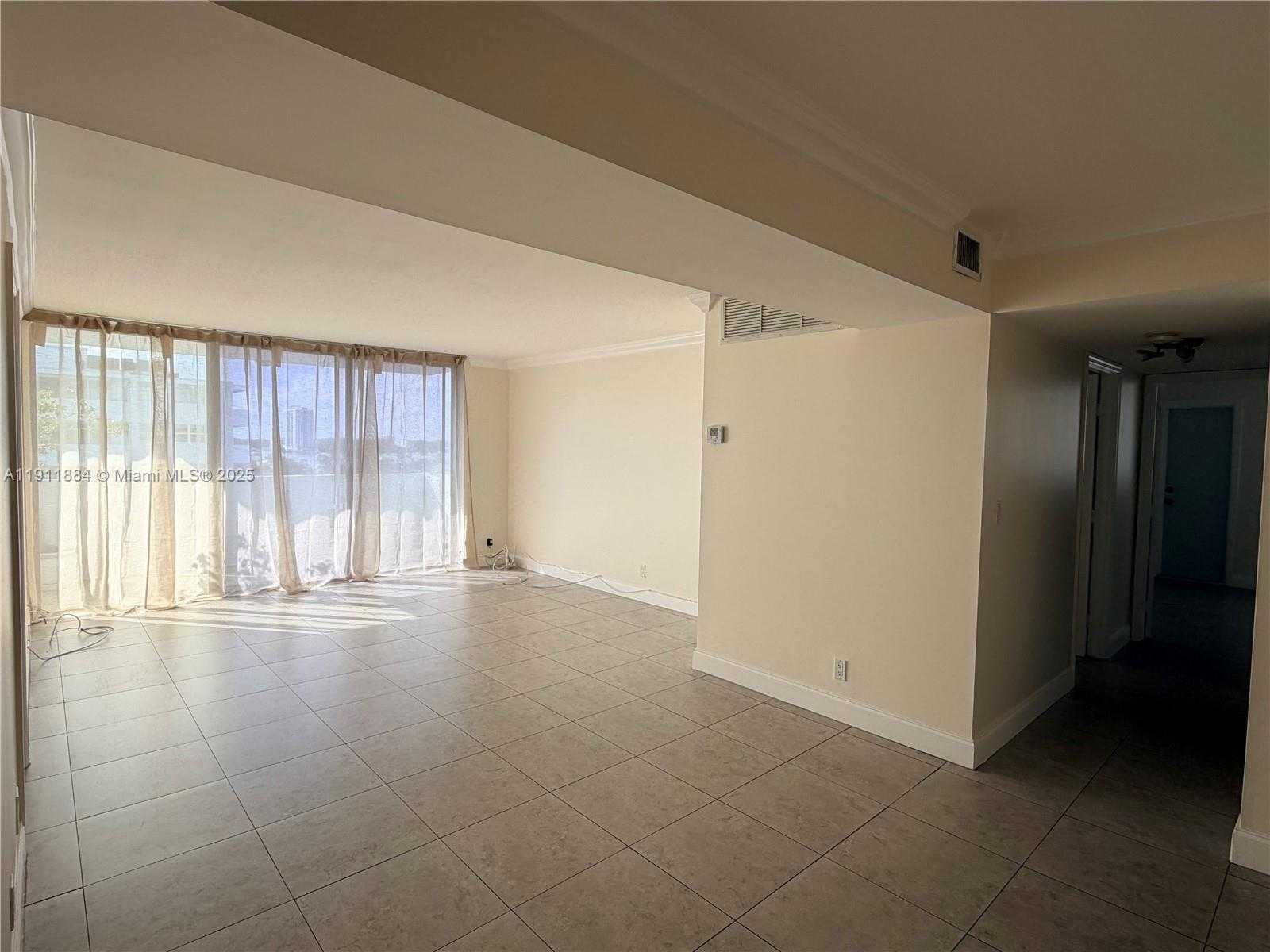 Small Image of 3703 NORTH EAST 166TH ST #910, North Miami Beach Number 2