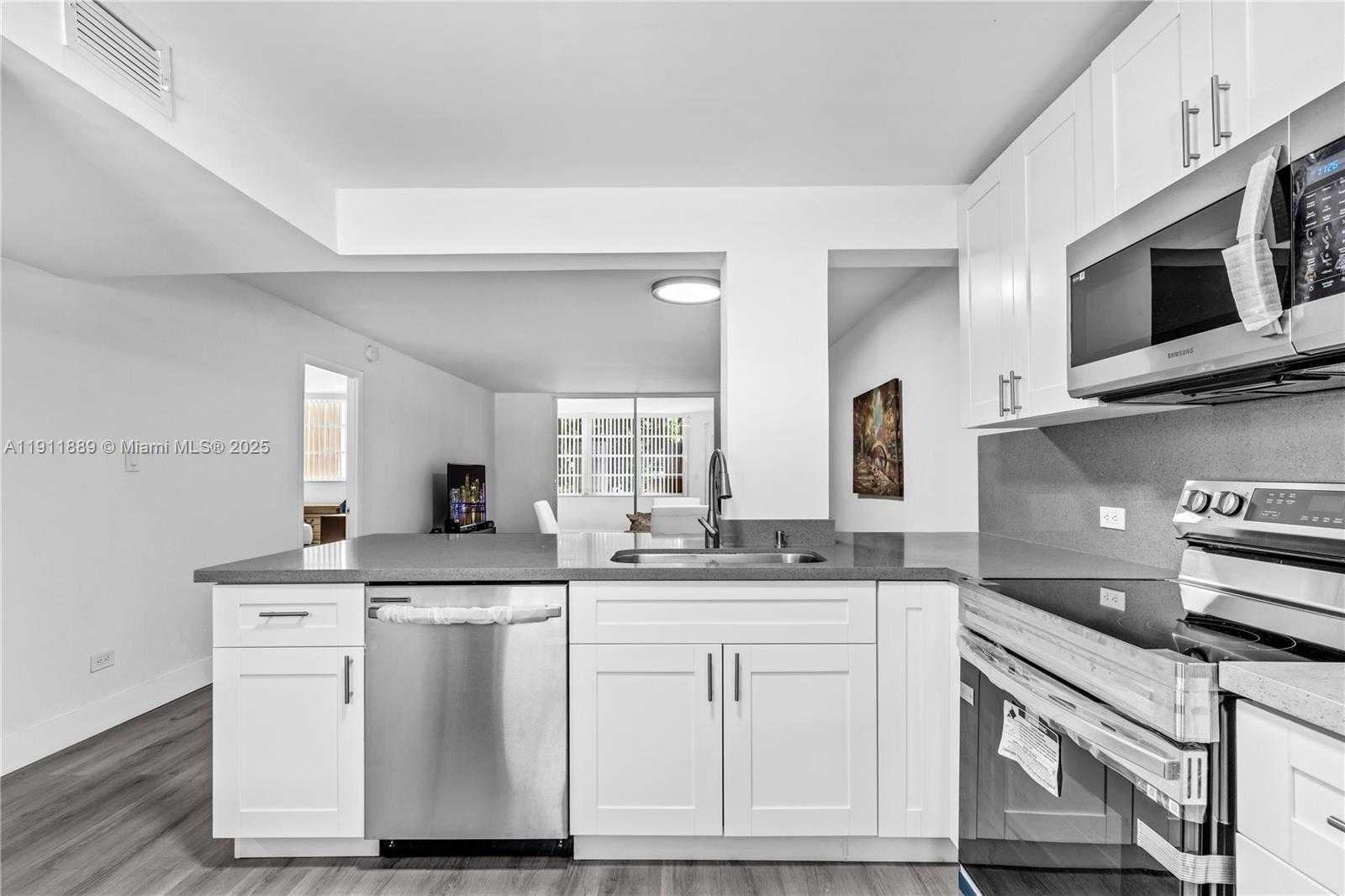 Small Image of 445 NORTH EAST 195TH ST #125, Miami Number 2