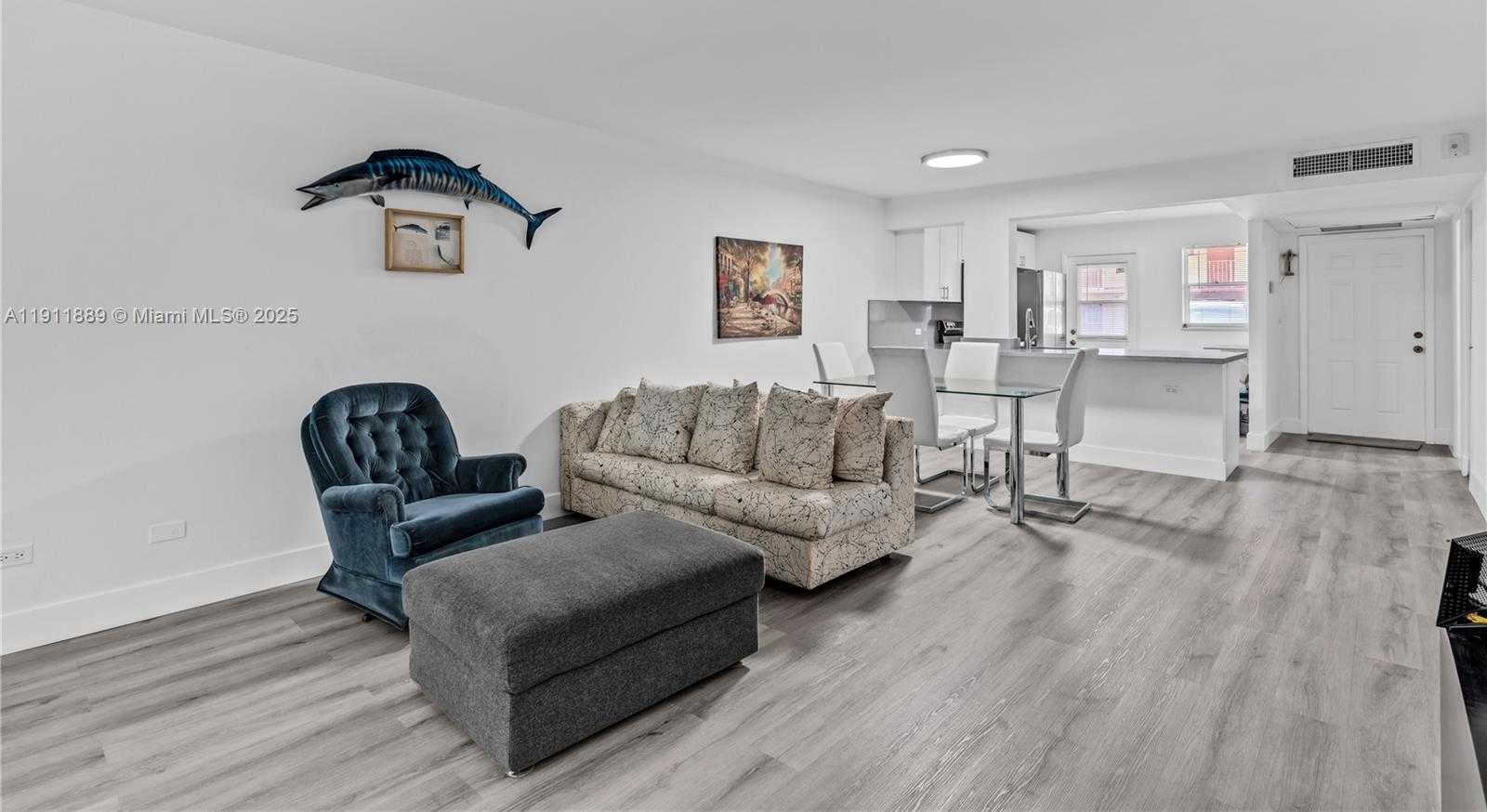 Small Image of 445 NORTH EAST 195TH ST #125, Miami Number 3