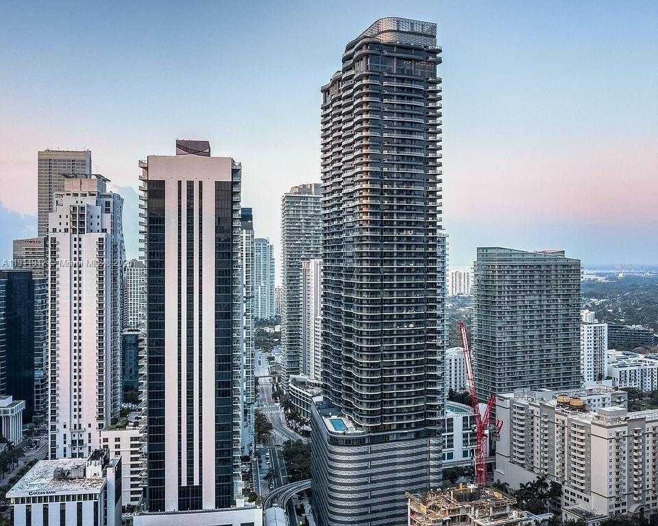 Small Image of 1000 BRICKELL PLZ #PH5405, Miami Number 33