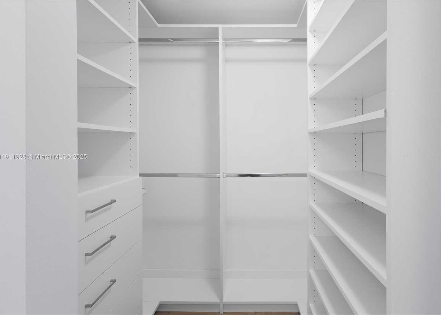 Small Image of 2101 BRICKELL AVE #606, Miami Number 12