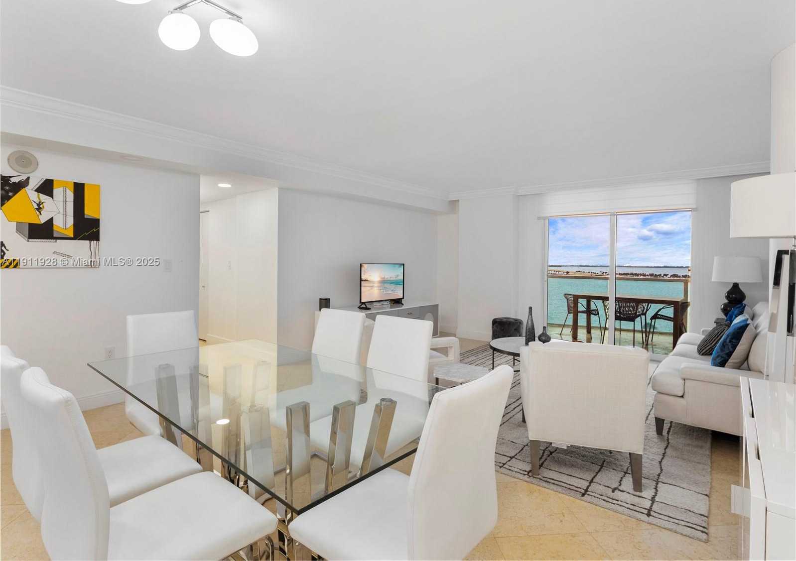 Small Image of 2101 BRICKELL AVE #606, Miami Number 3