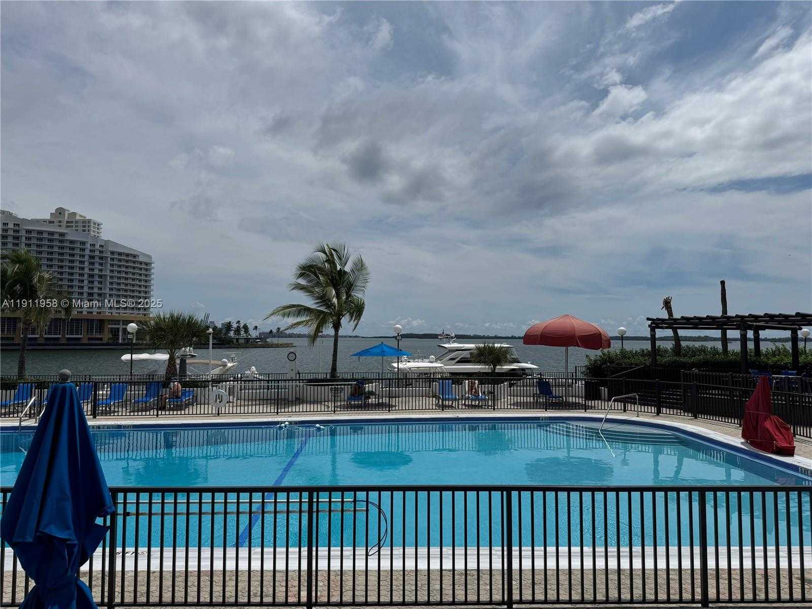 Small Image of 999 BRICKELL BAY DR #801, Miami Number 22