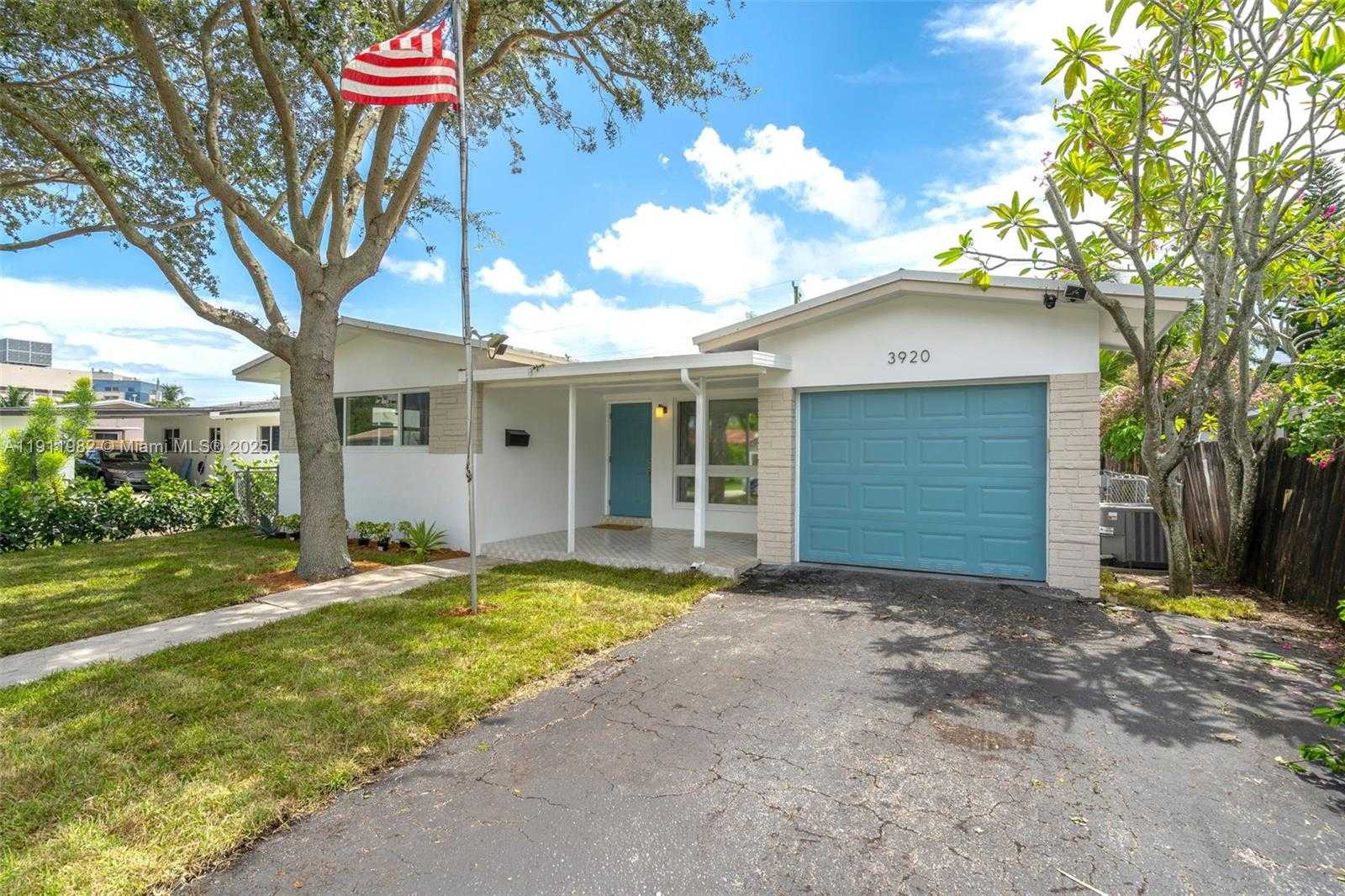 Small Image of 3920 HAYES ST, Hollywood Number 32