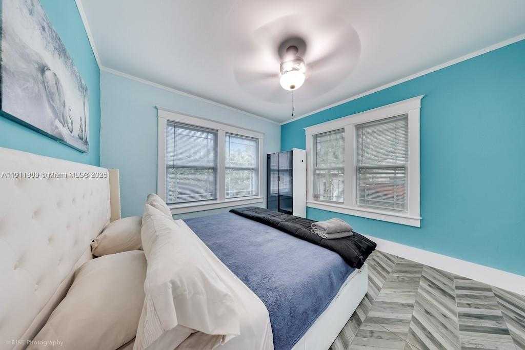 Small Image of 46 NORTH EAST 43RD ST, Miami Number 11