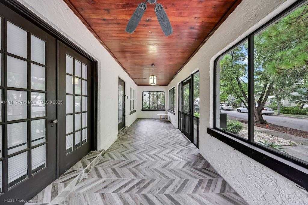 Small Image of 46 NORTH EAST 43RD ST, Miami Number 3