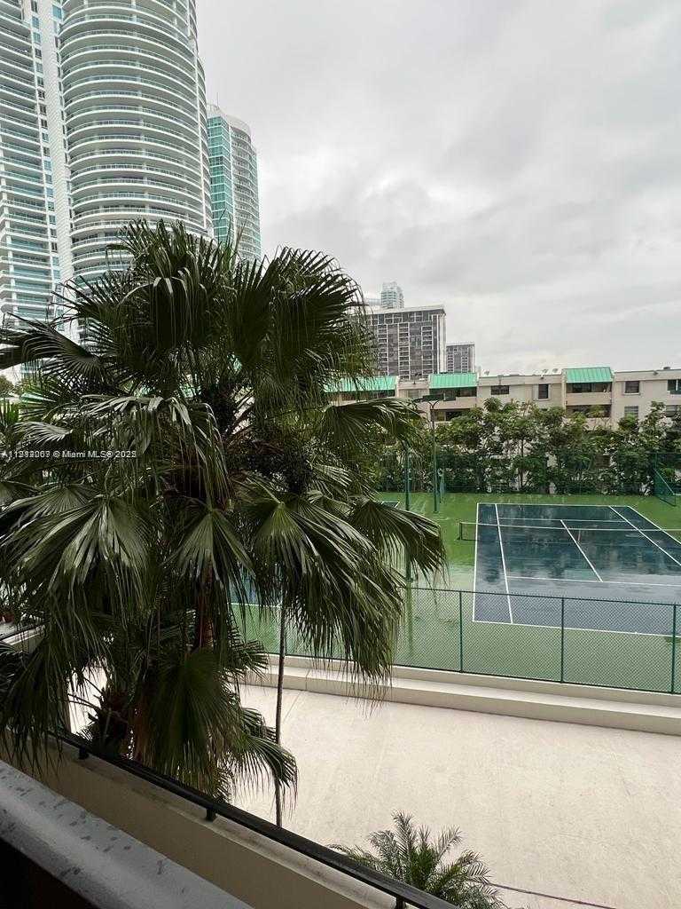 Small Image of 2333 BRICKELL AVE #307, Miami Number 12