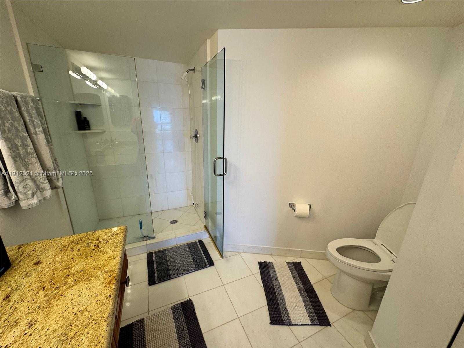 Small Image of 3530 MYSTIC POINTE DR #3111, Aventura Number 21