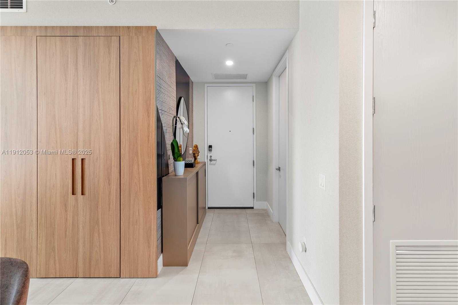 Small Image of 17550 COLLINS AVE #1404, Sunny Isles Beach Number 22