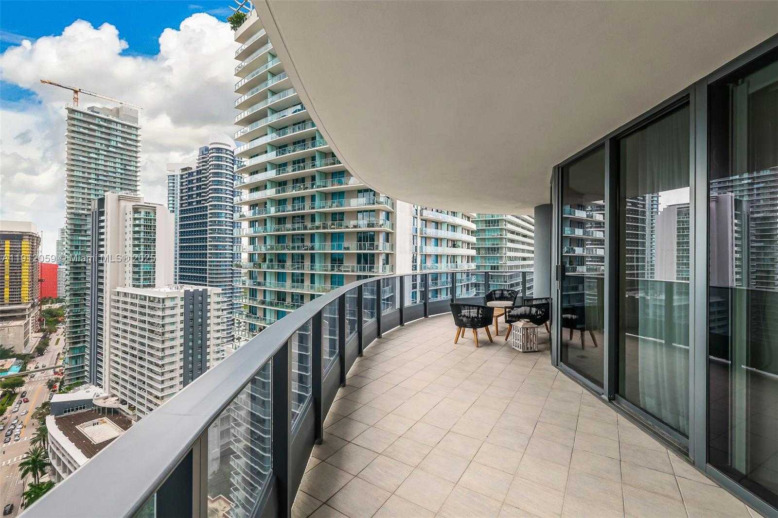 Small Image of 1000 BRICKELL PLZ #3002, Miami Number 46