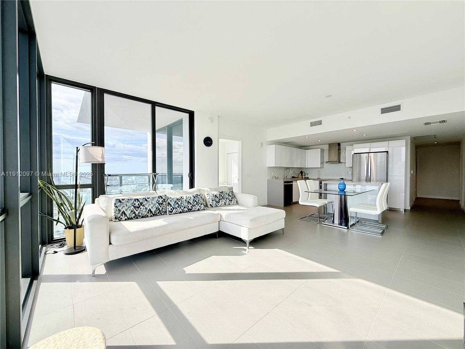 Small Image of 1600 NORTH EAST 1ST AVE #3210, Miami Number 11