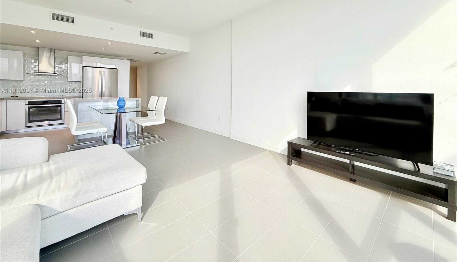 Small Image of 1600 NORTH EAST 1ST AVE #3210, Miami Number 13