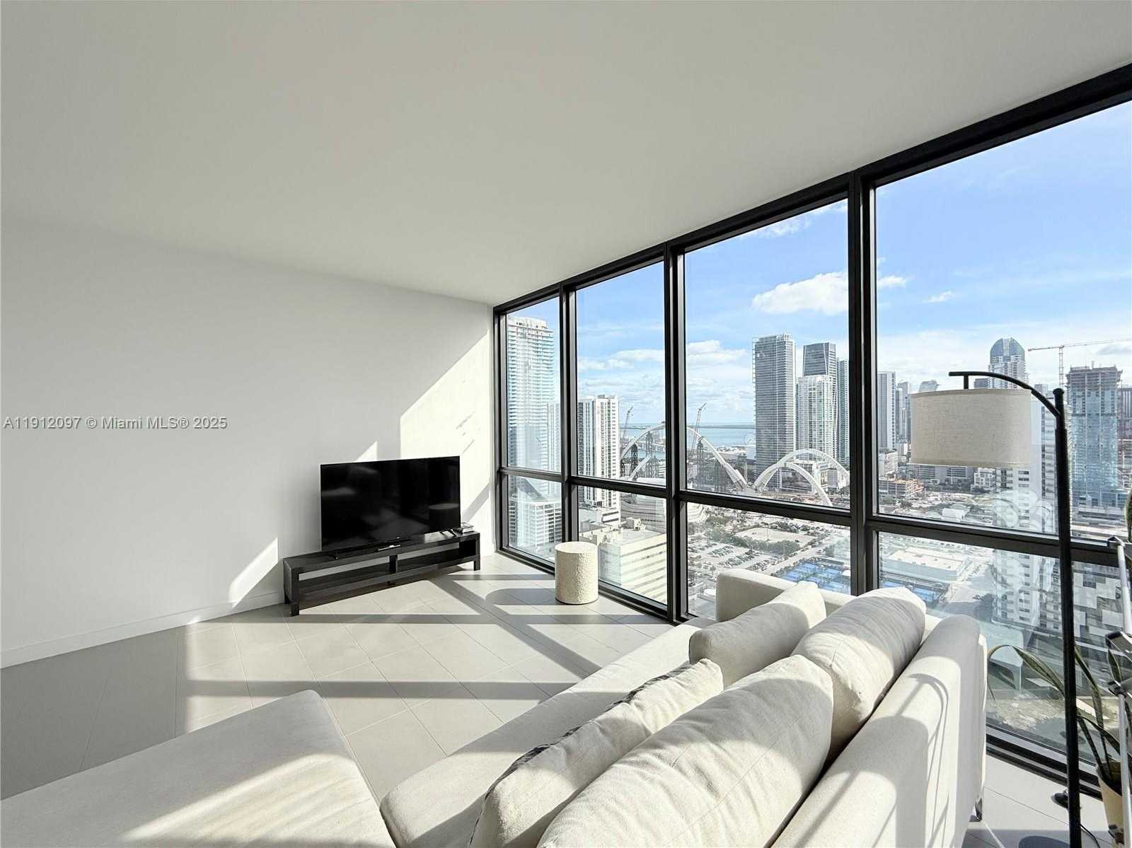 Small Image of 1600 NORTH EAST 1ST AVE #3210, Miami Number 18