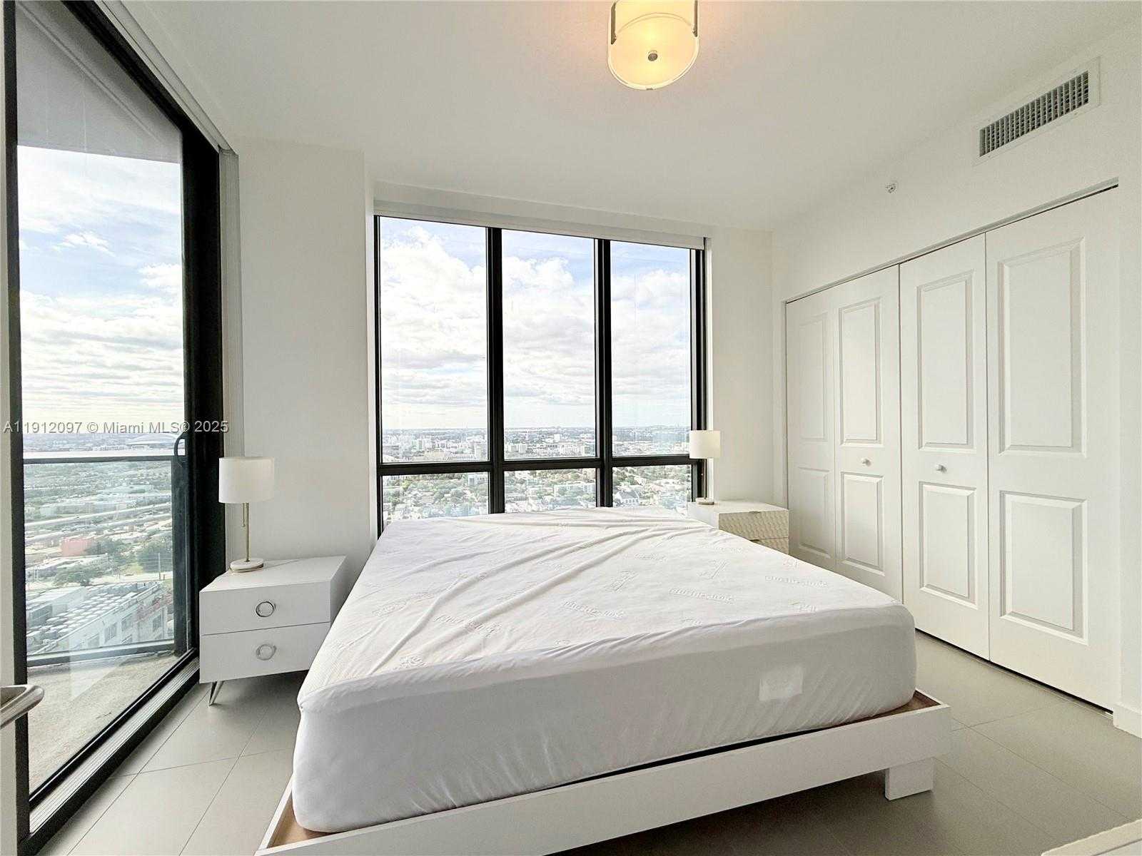 Small Image of 1600 NORTH EAST 1ST AVE #3210, Miami Number 23