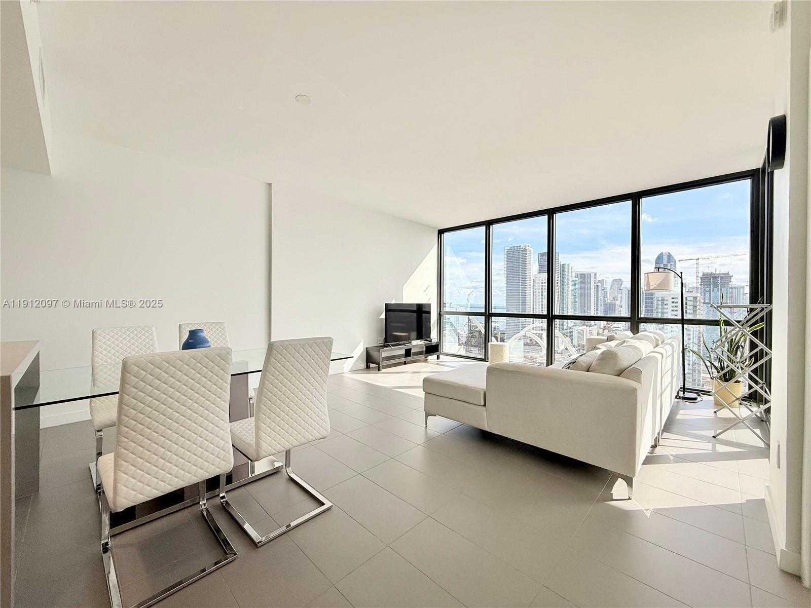 Small Image of 1600 NORTH EAST 1ST AVE #3210, Miami Number 6