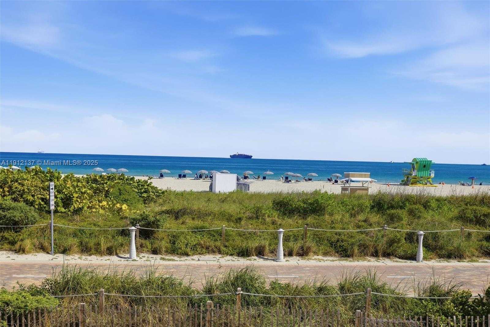 Small Image of 401 OCEAN DR #319, Miami Beach Number 34