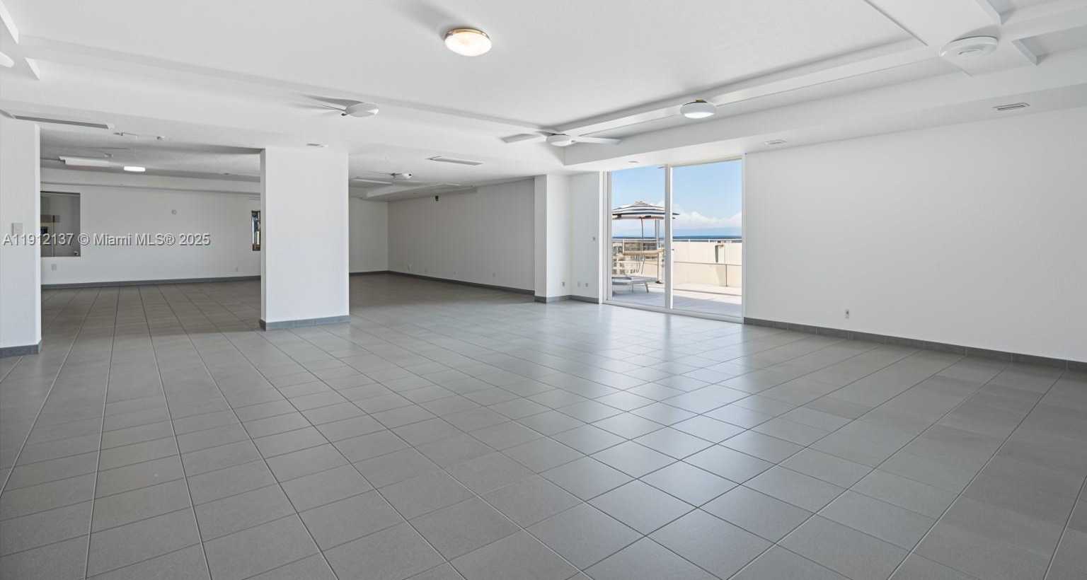 Small Image of 401 OCEAN DR #319, Miami Beach Number 42