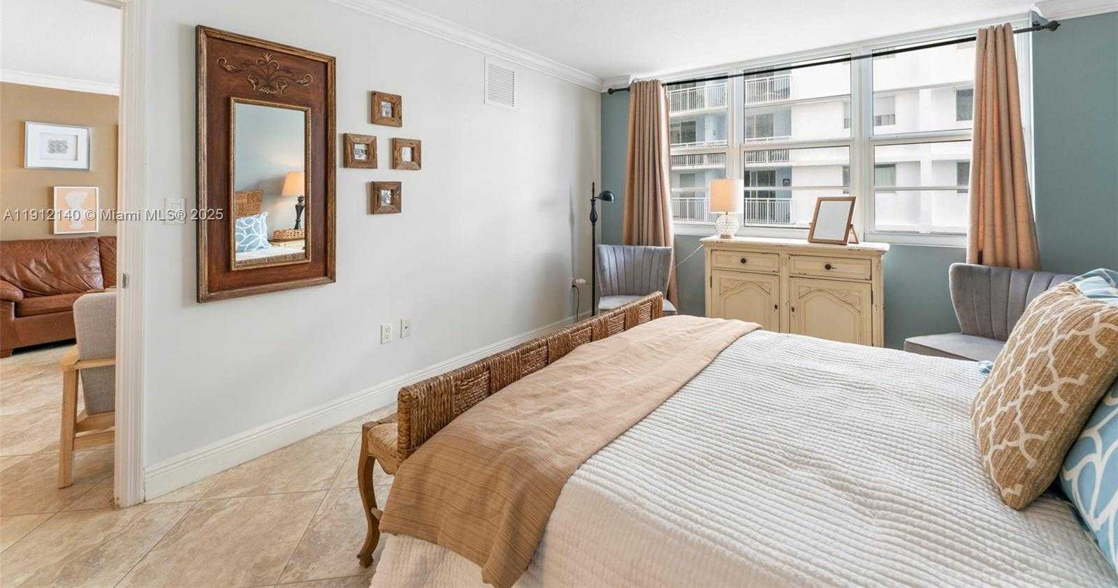 Small Image of 6917 COLLINS AVE #506, Miami Beach Number 10