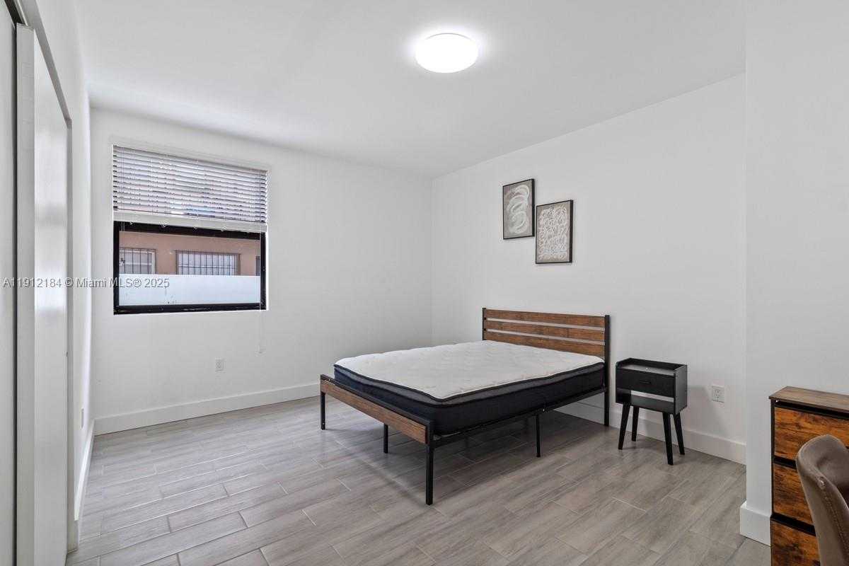 Small Image of 1544 NORTH WEST 59TH ST #A, Miami Number 11