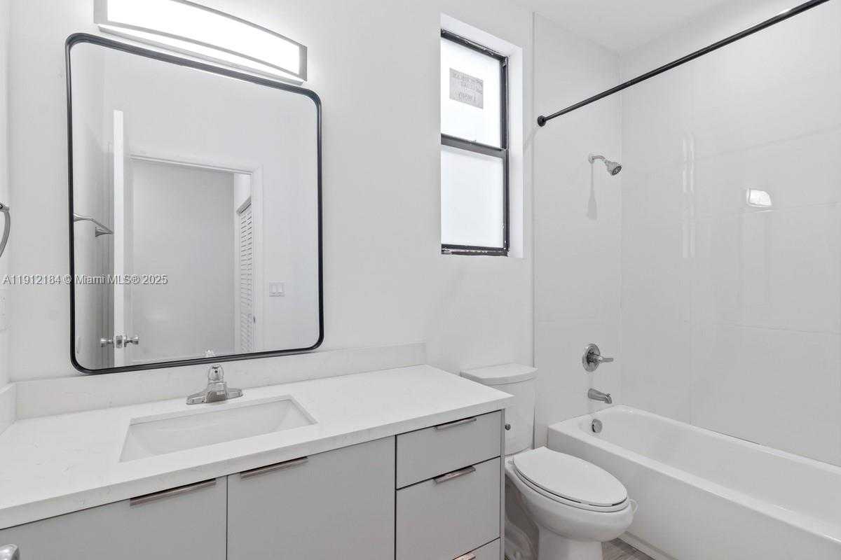 Small Image of 1544 NORTH WEST 59TH ST #A, Miami Number 13