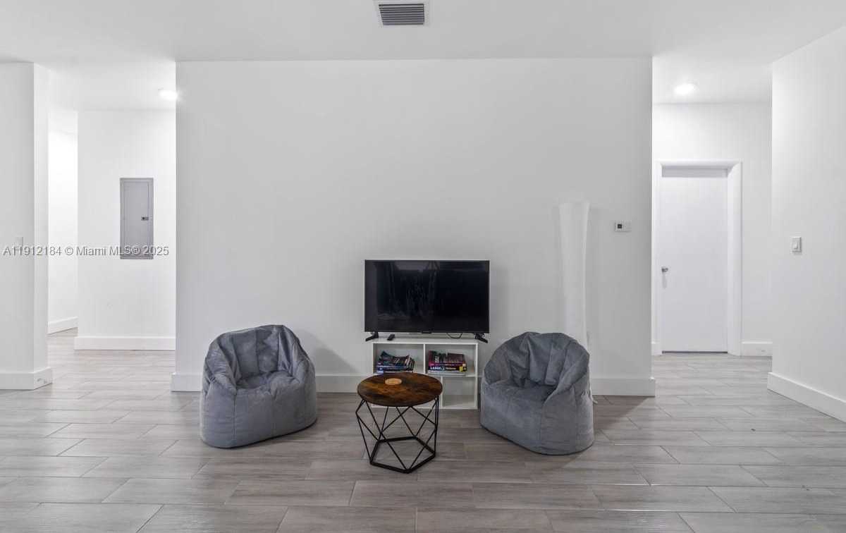 Small Image of 1544 NORTH WEST 59TH ST #A, Miami Number 18