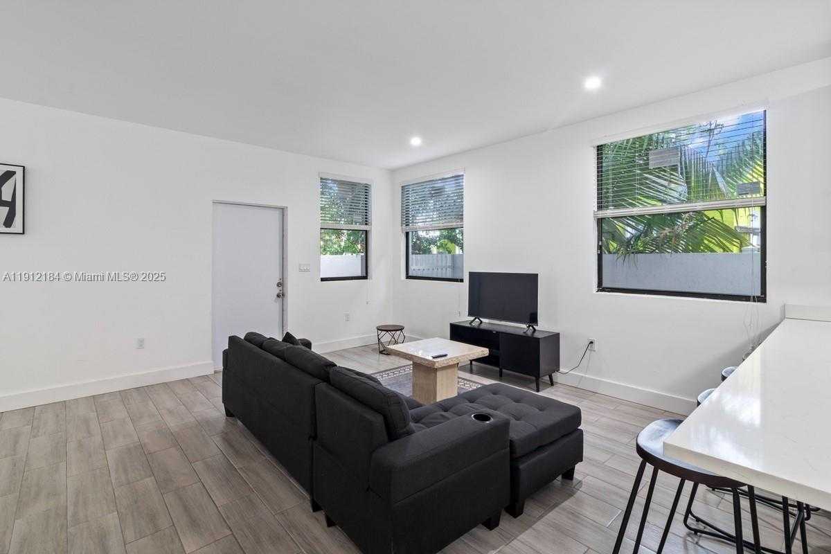 Small Image of 1544 NORTH WEST 59TH ST #A, Miami Number 4