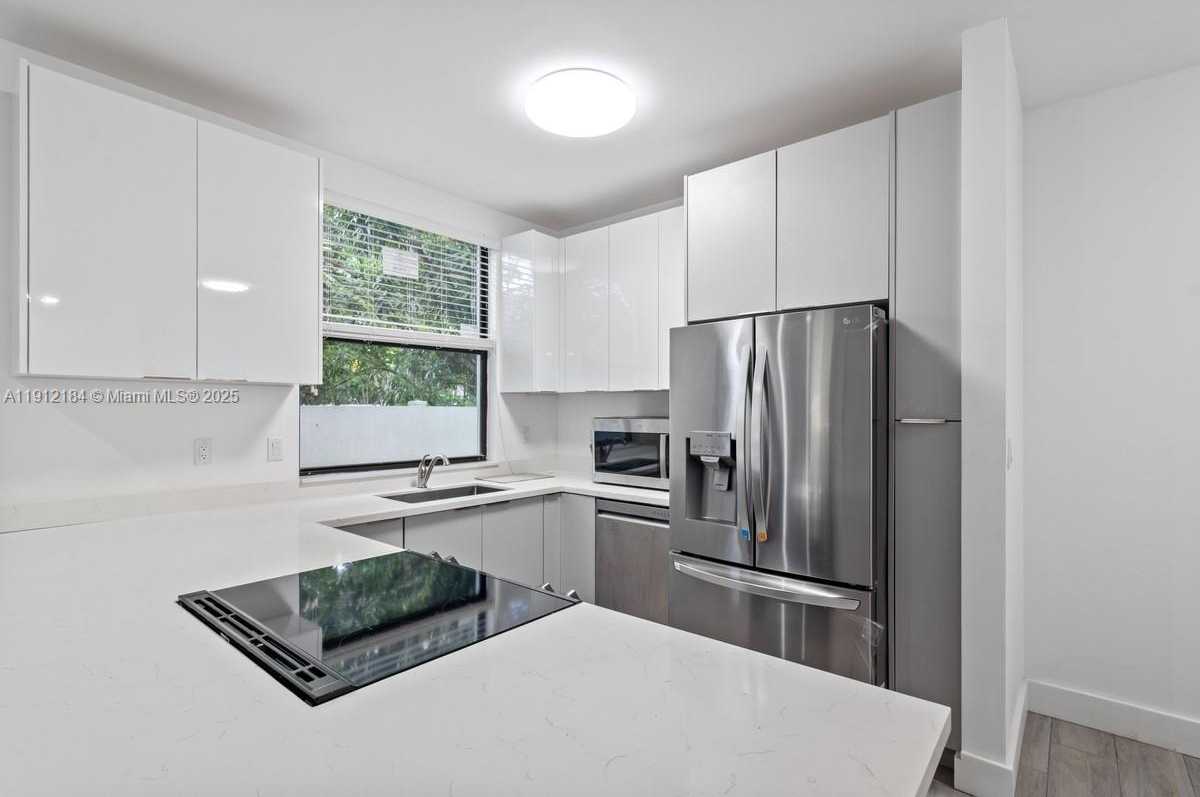 Small Image of 1544 NORTH WEST 59TH ST #A, Miami Number 6