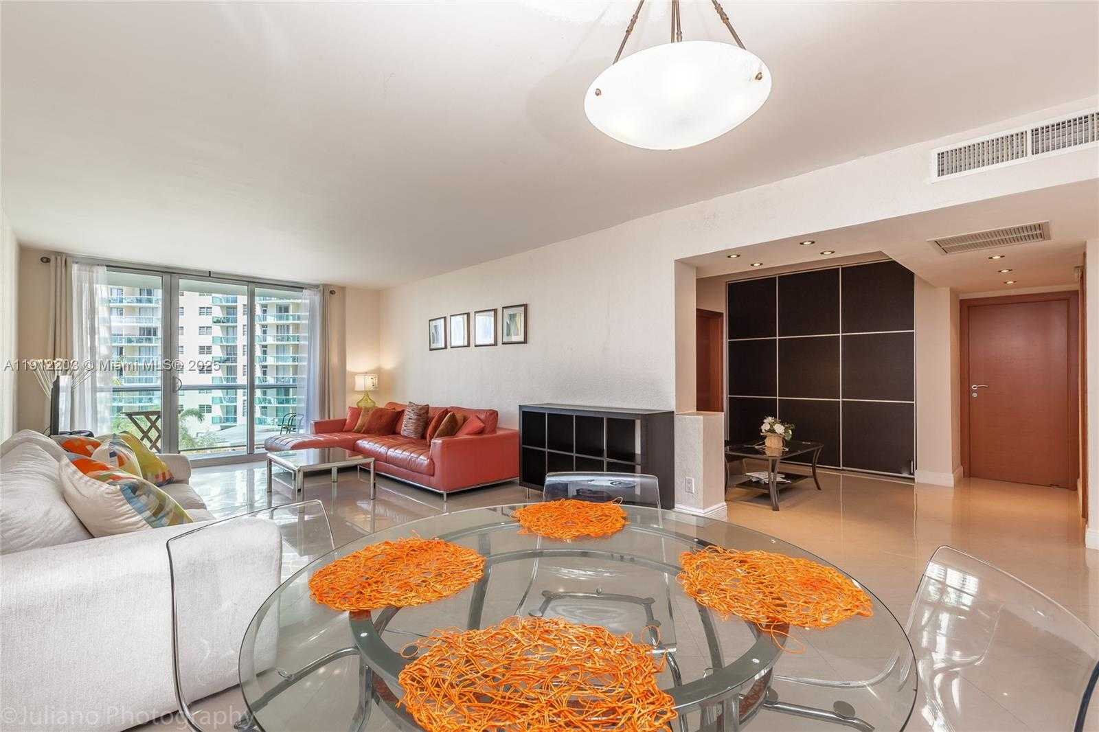 Small Image of 19380 COLLINS AVE #427, Sunny Isles Beach Number 1