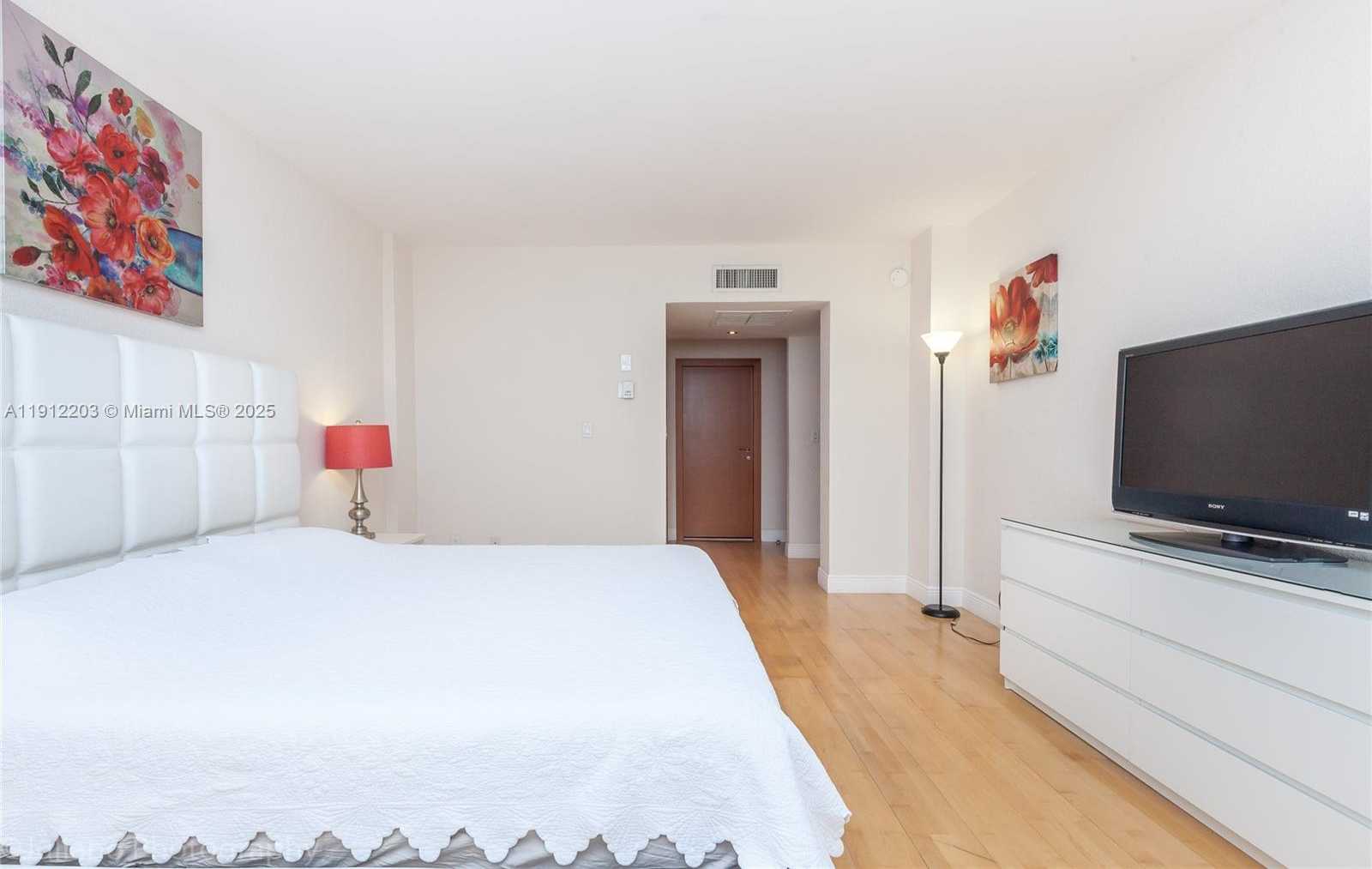 Small Image of 19380 COLLINS AVE #427, Sunny Isles Beach Number 11